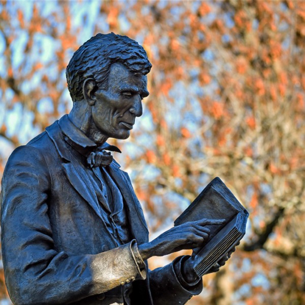 Lincoln Statue at Centre College